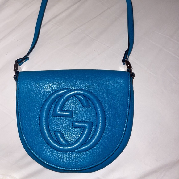 Gucci Handbags - Mini Gucci Purse in Blue